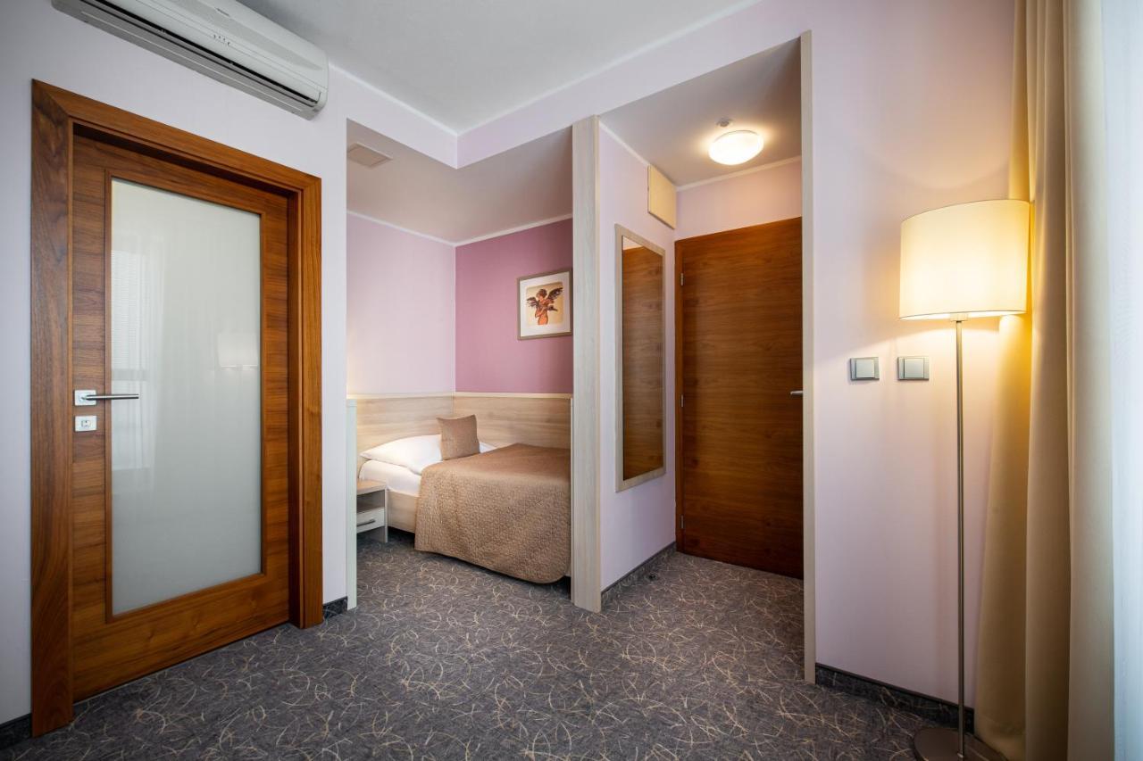 Hotel Mlynska Uherské Hradiště Eksteriør bilde